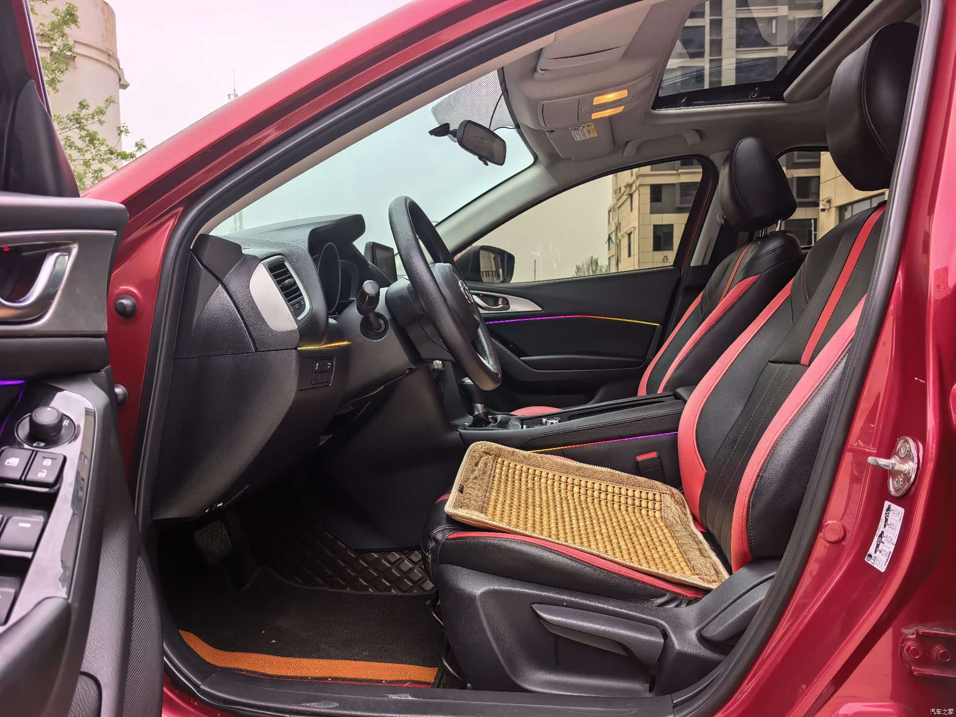Mazda Mazda3, 2017 10