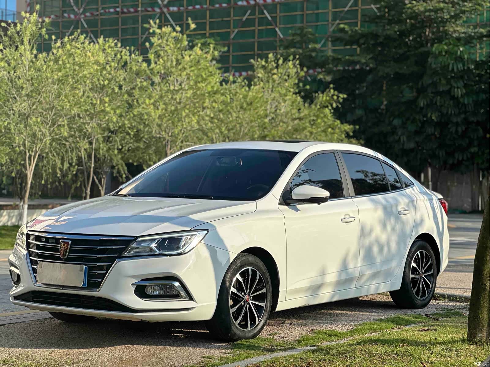 Roewe i5, 2021 1