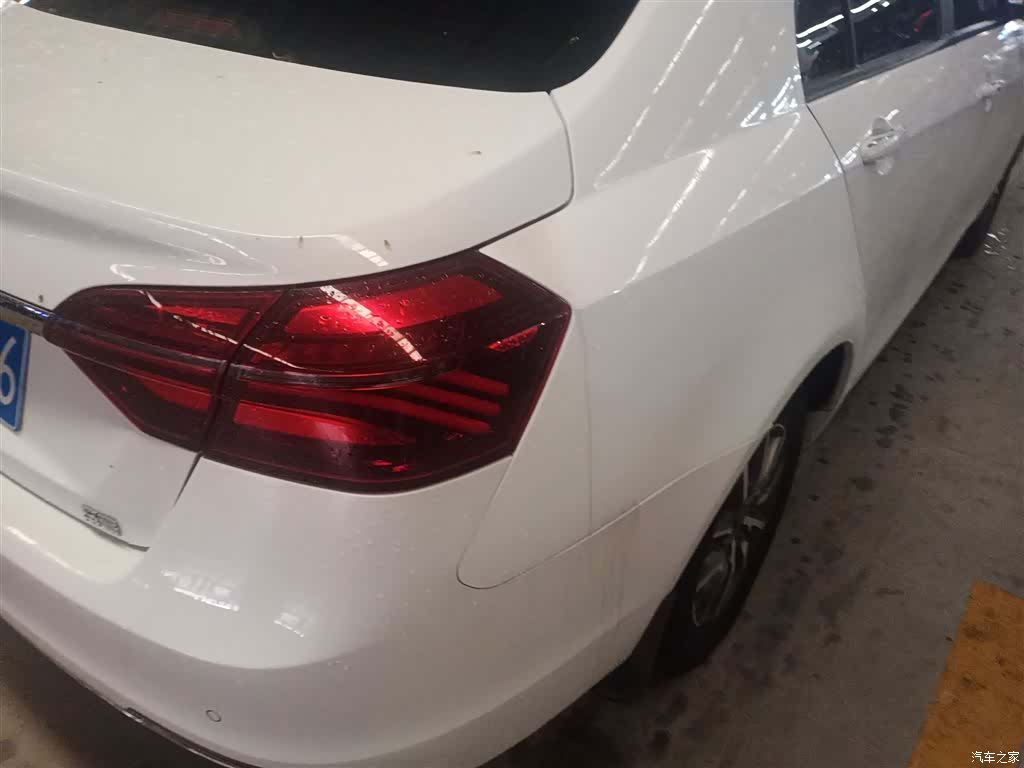 Geely Emgrand, 2020 24