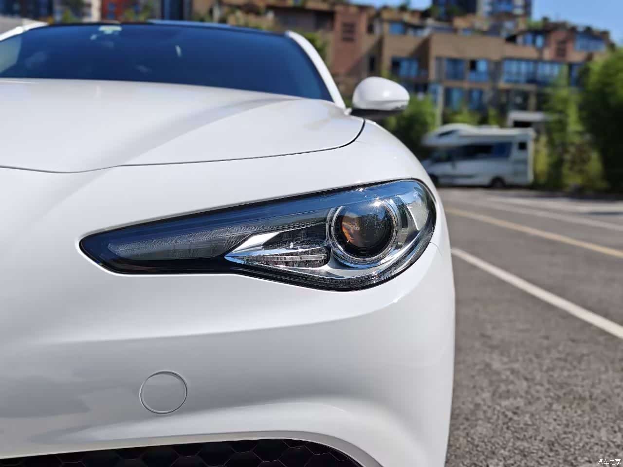 Alfa Romeo Giulia, 2017 32