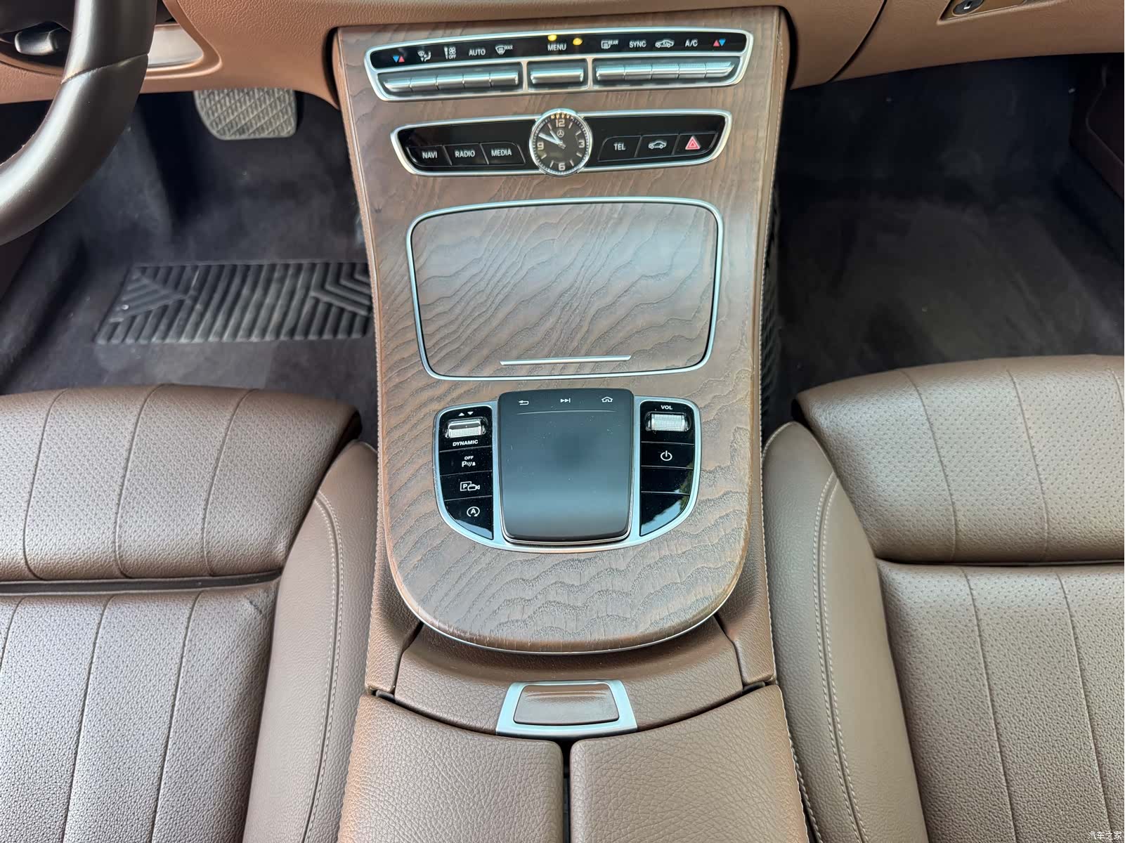 Mercedes-Benz E-Class, 2020 15