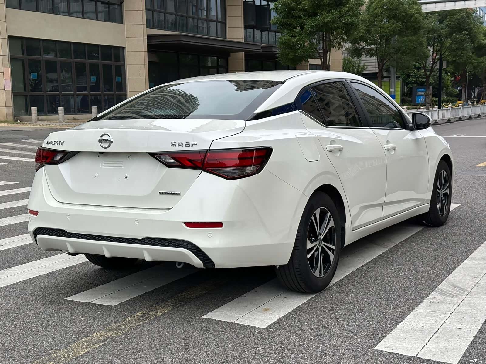 Nissan Sylphy, 2020 7