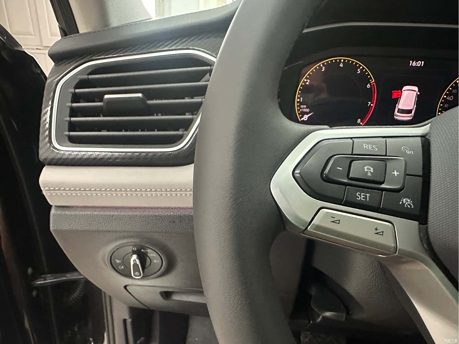 Volkswagen Tayron, 2023 13
