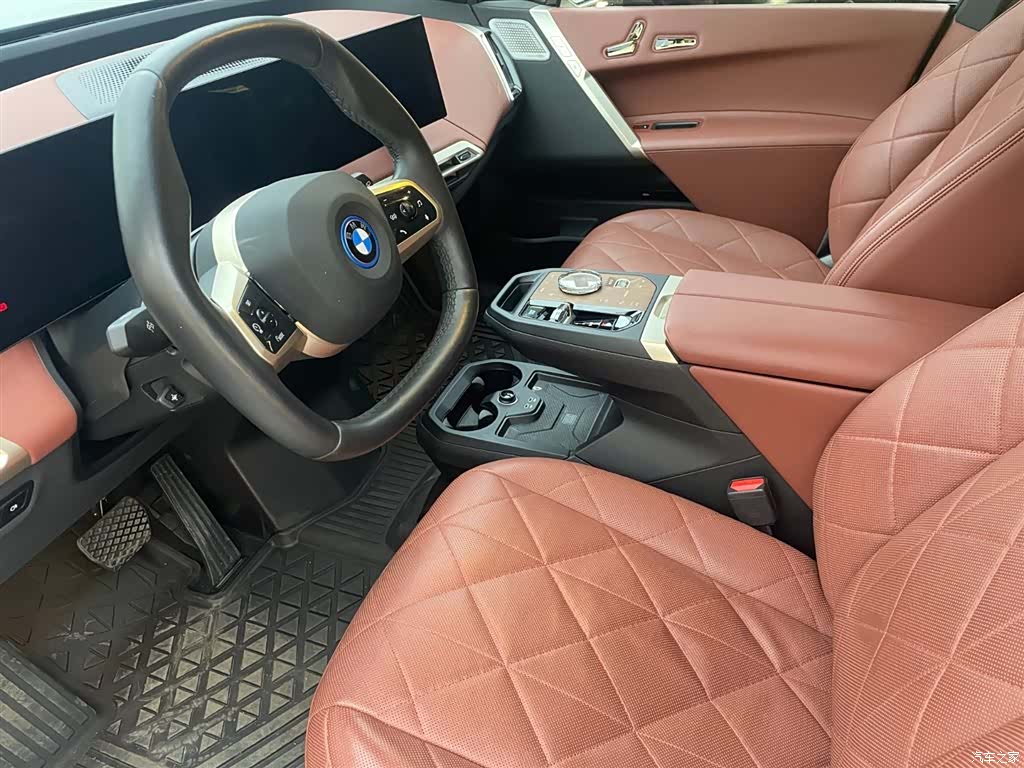 BMW iX, 2022 8