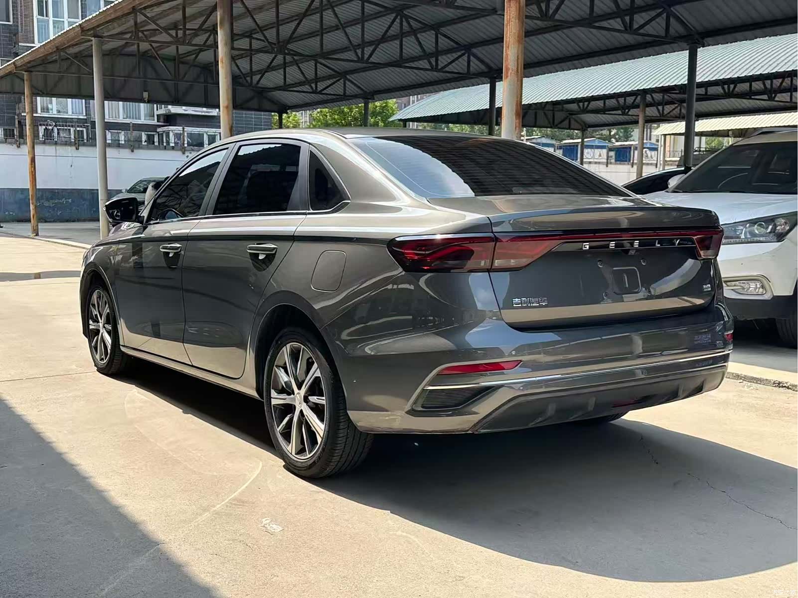 Geely Emgrand, 2024 14