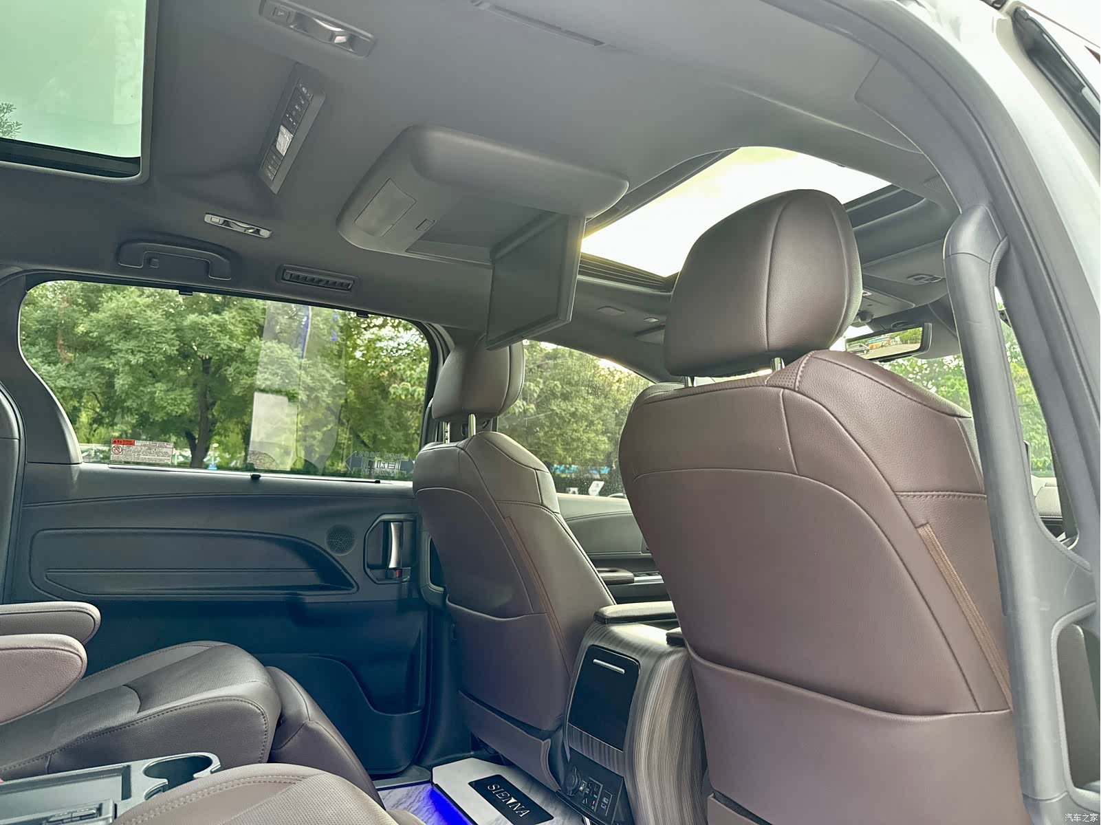 Toyota Sienna, 2023 42
