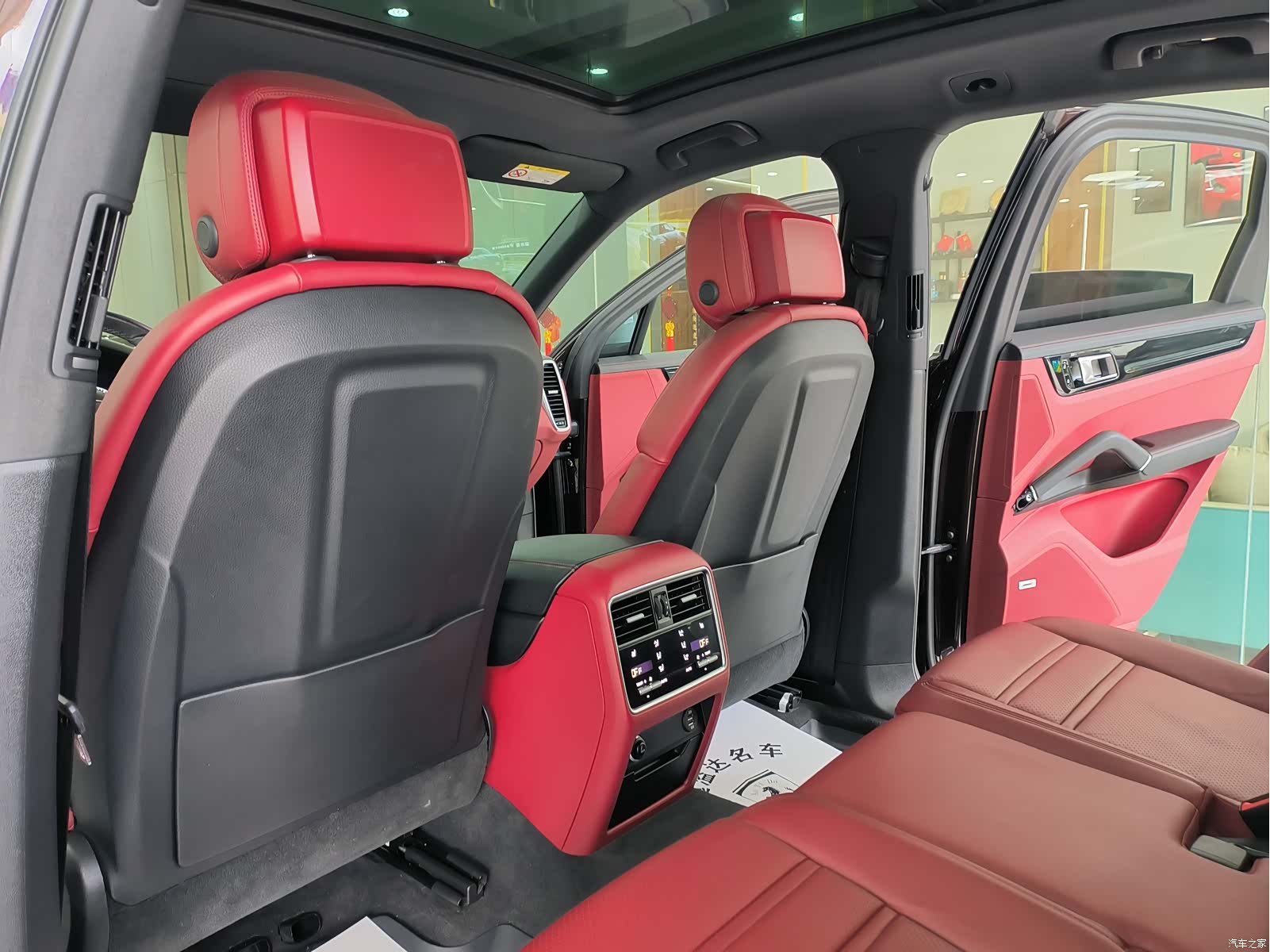 Porsche Cayenne, 2019 10