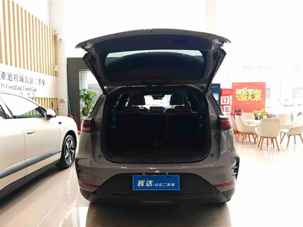 BYD Tang, 2025 все фото