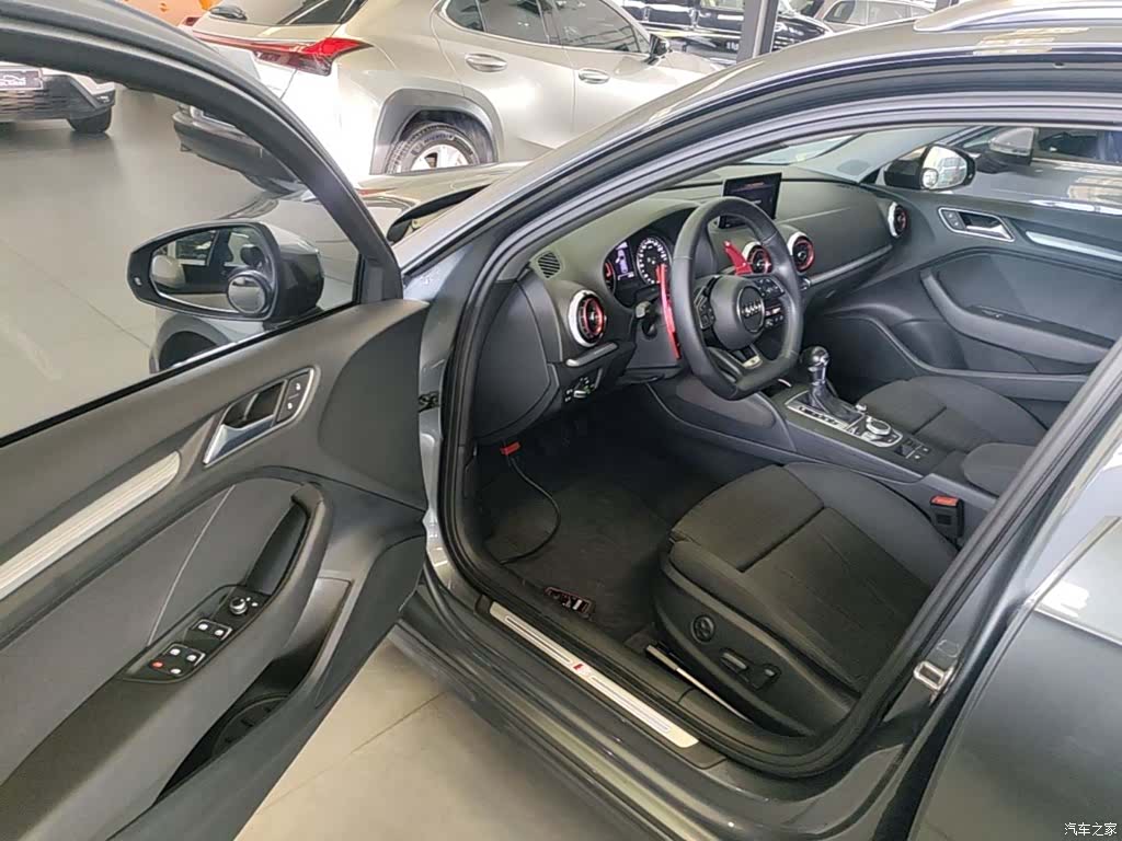 Audi A3, 2018 16