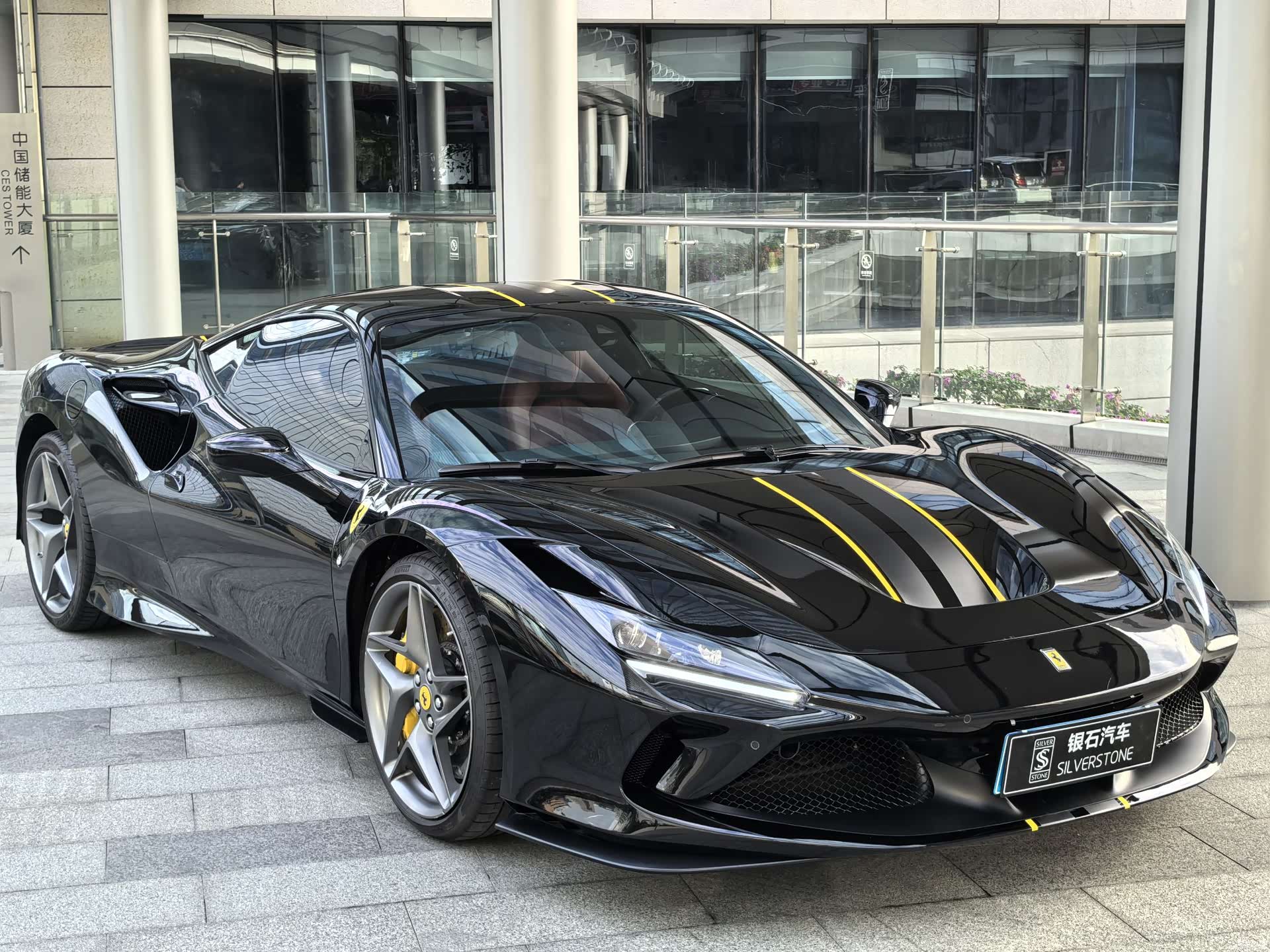 Ferrari F8, 2022 3