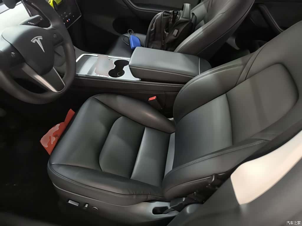 Tesla Model Y, 2024 15