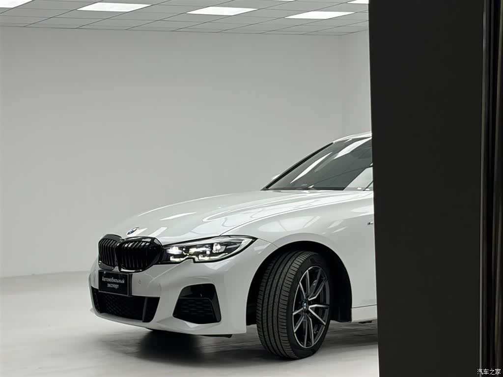 BMW 3 Series, 2022 3