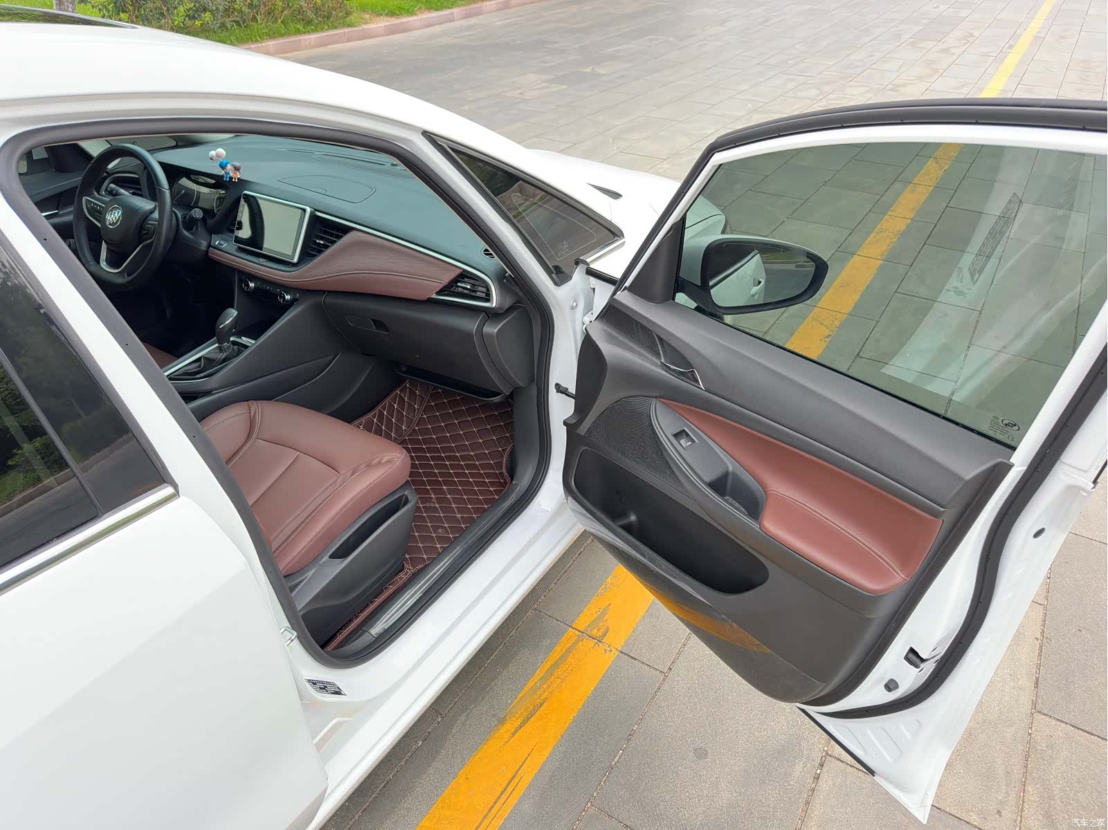 Buick GL6, 2020 19