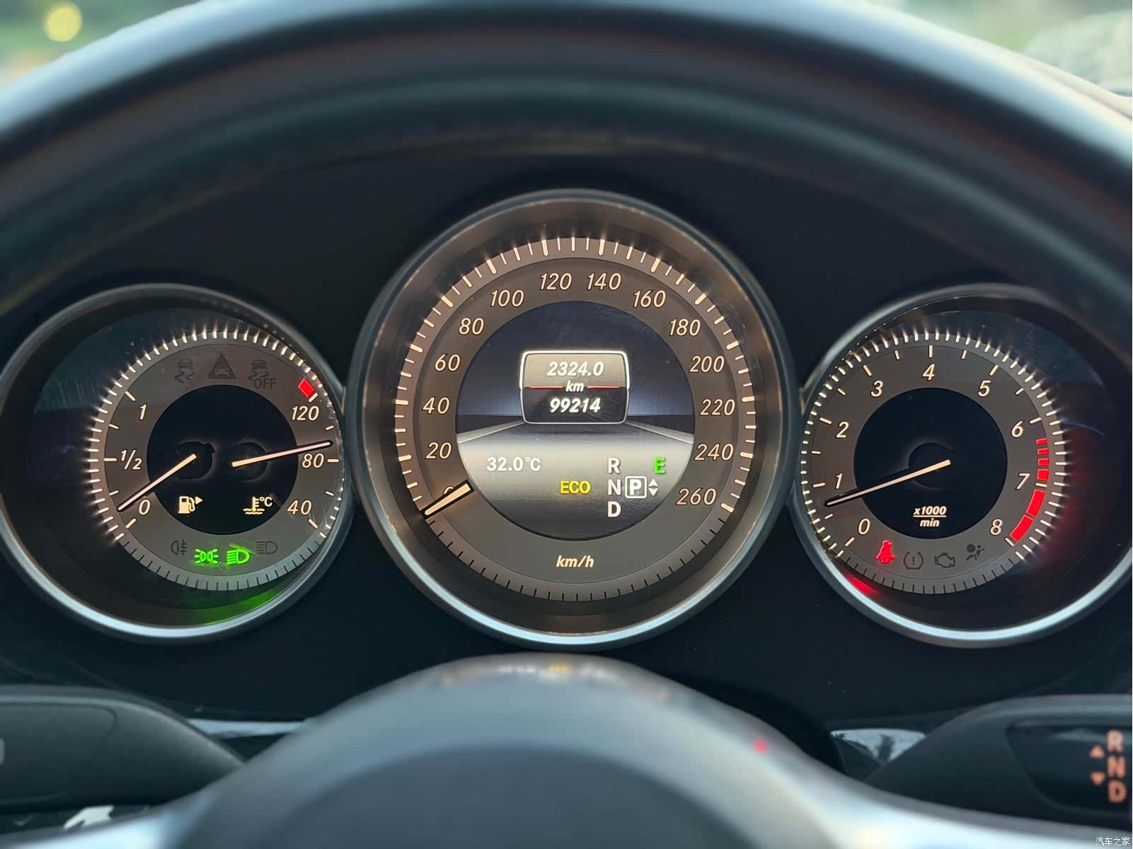 Mercedes-Benz CLS, 2016 9