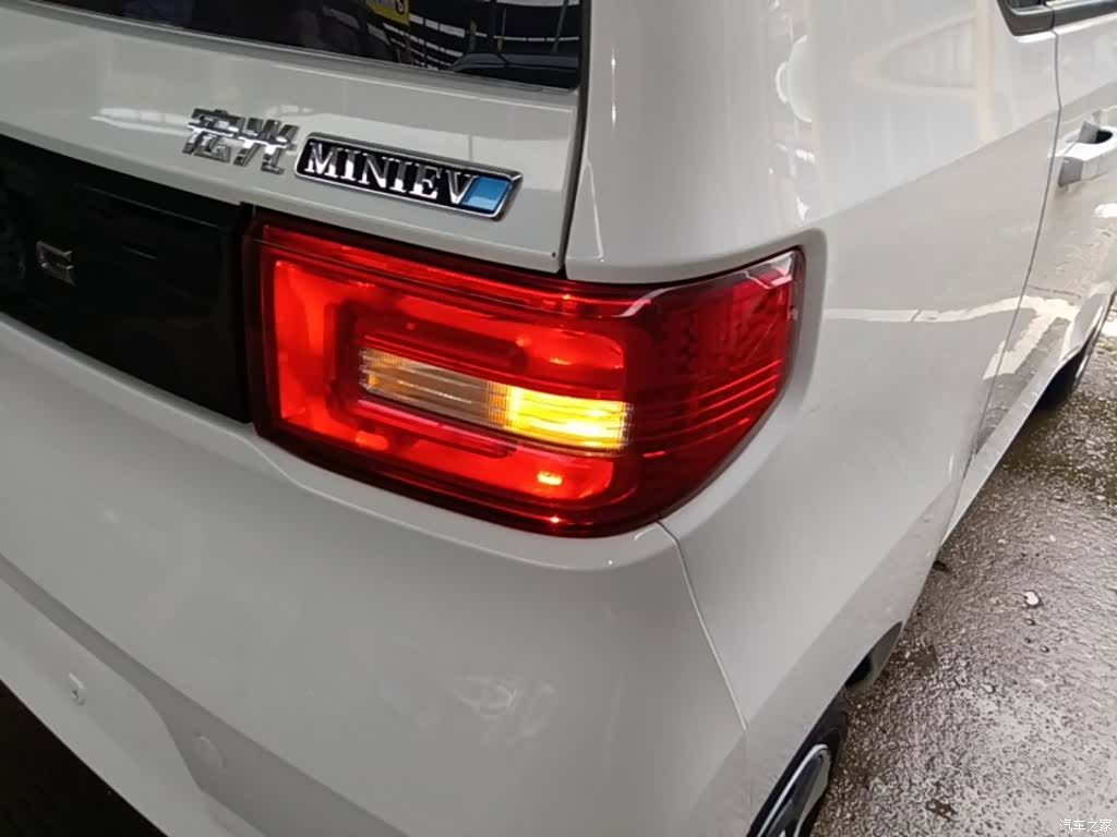Wuling MINIEV, 2023 8