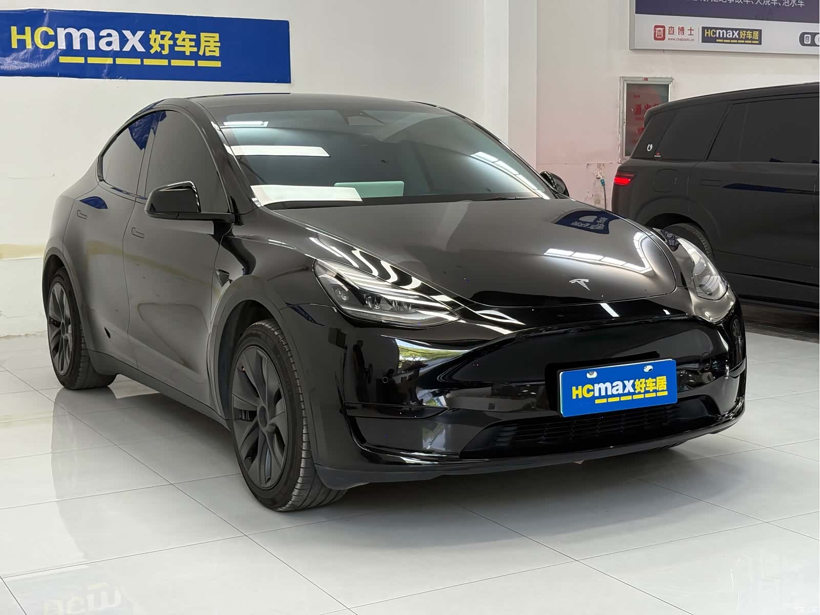 Tesla Model Y, 2023 3