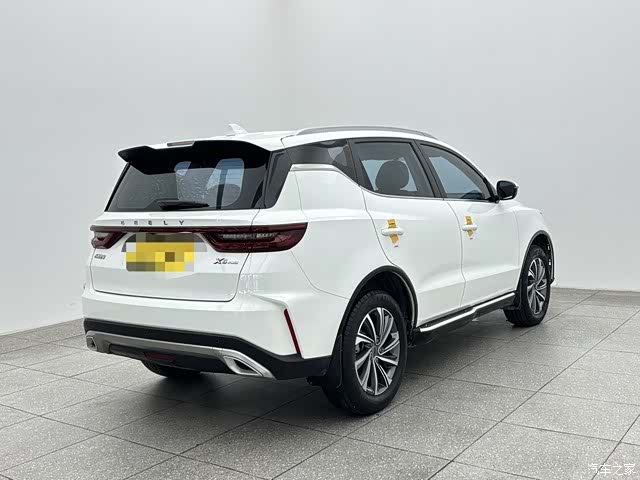 Geely X6, 2022 6