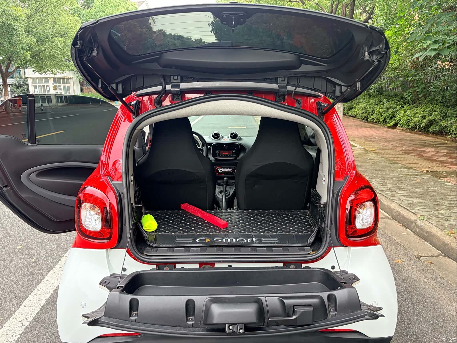 Smart Fortwo, 2017 9