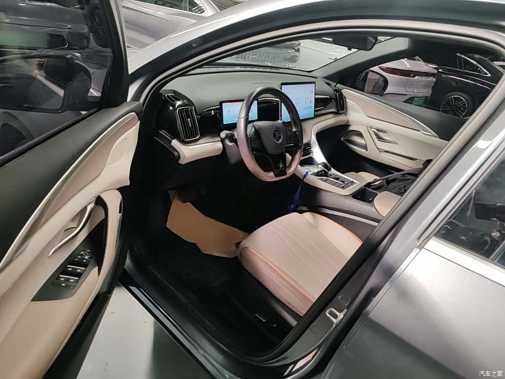 BYD Song, 2023 15