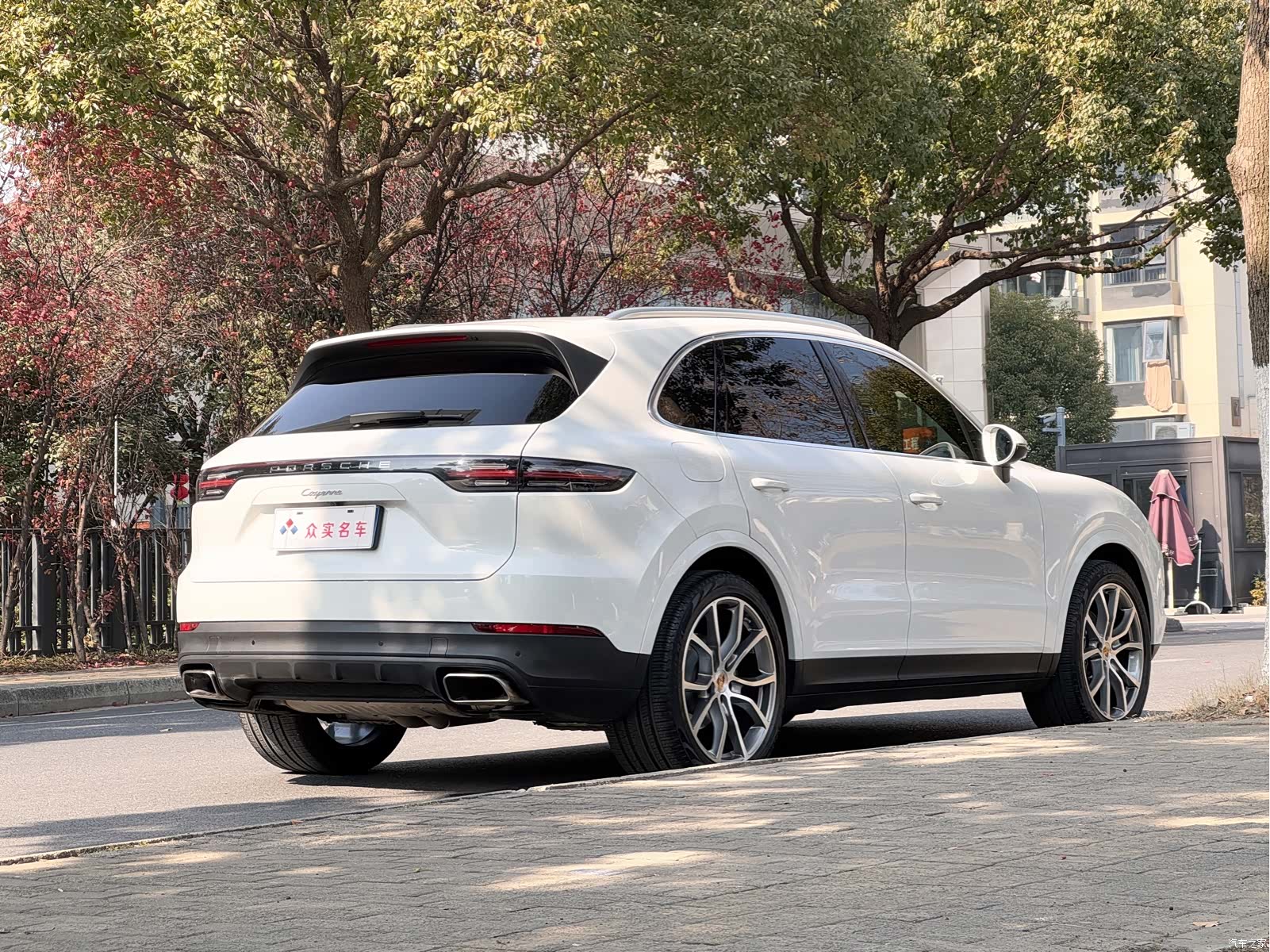 Porsche Cayenne, 2023 все фото