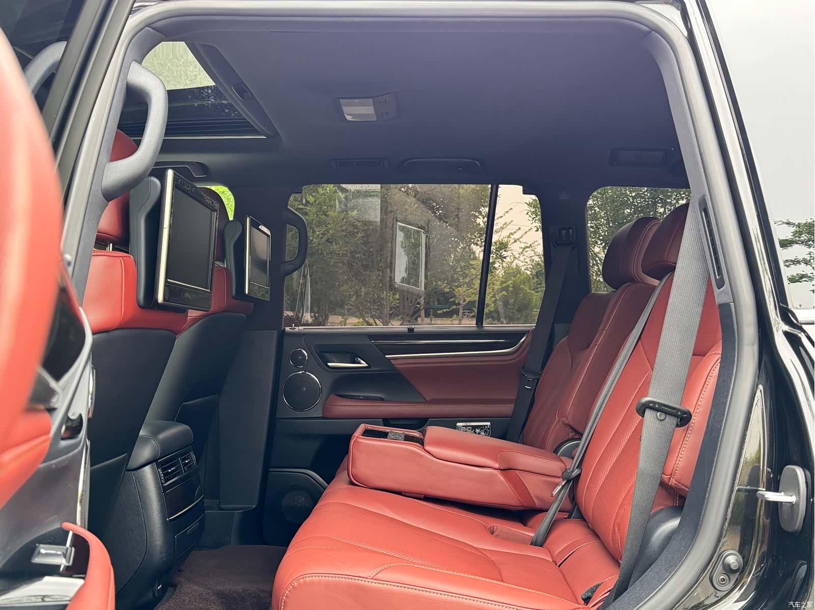 Lexus LX, 2018 15