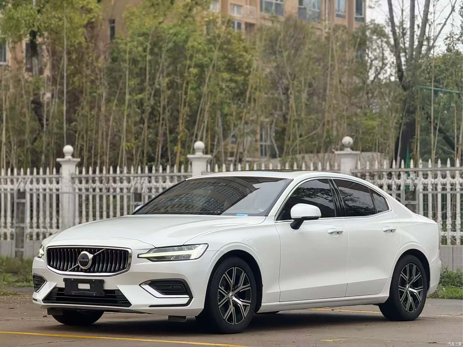 Volvo S60, 2024 1