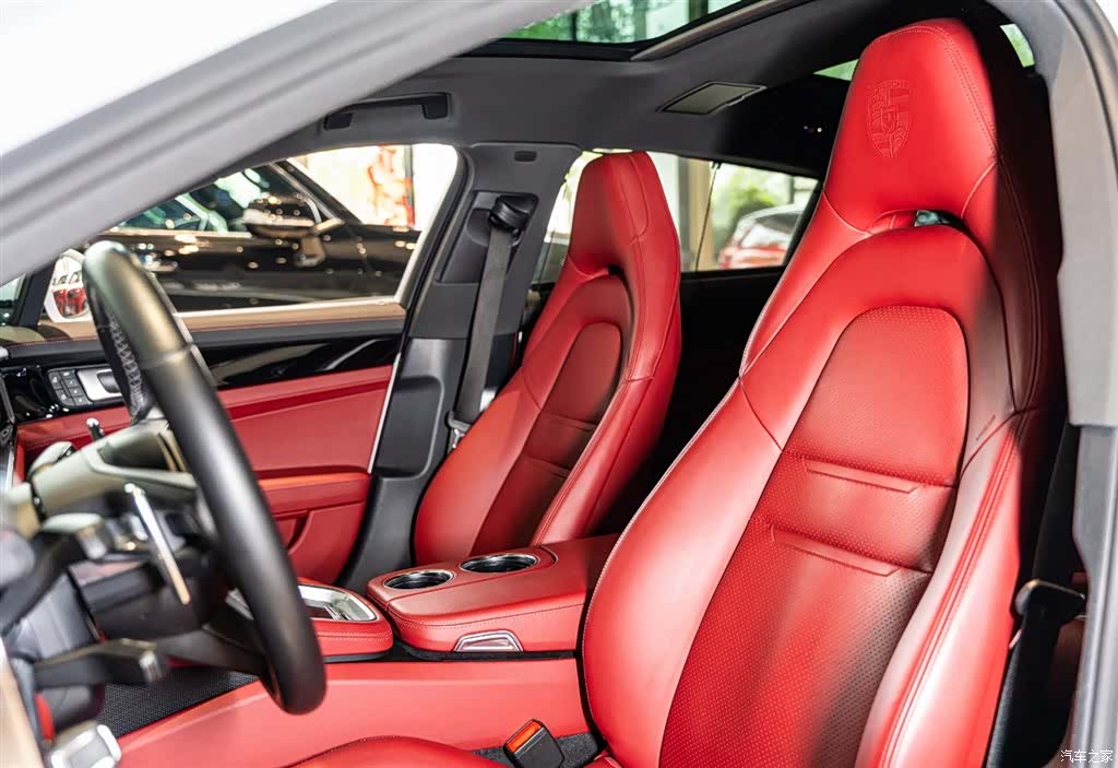 Porsche Panamera, 2023 8