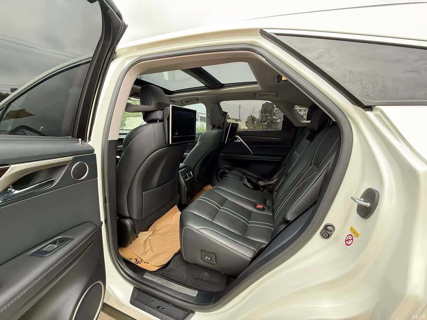 Lexus RX, 2017 6