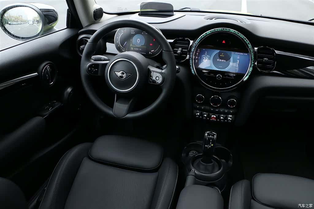 Mini Cooper, 2023 17