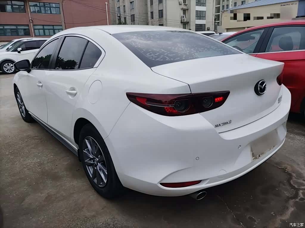 Mazda Mazda3, 2022 все фото
