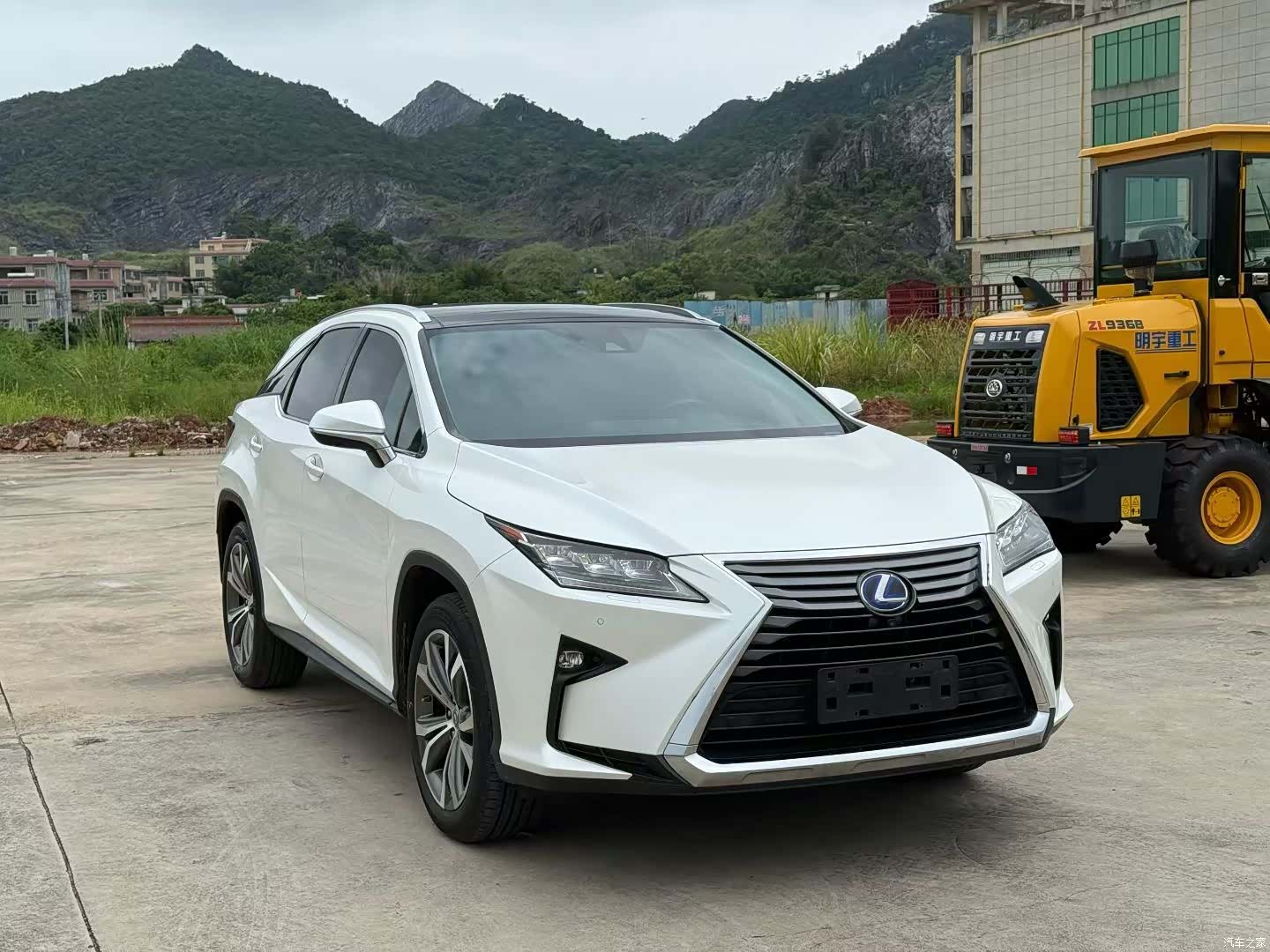 Lexus RX, 2017 3