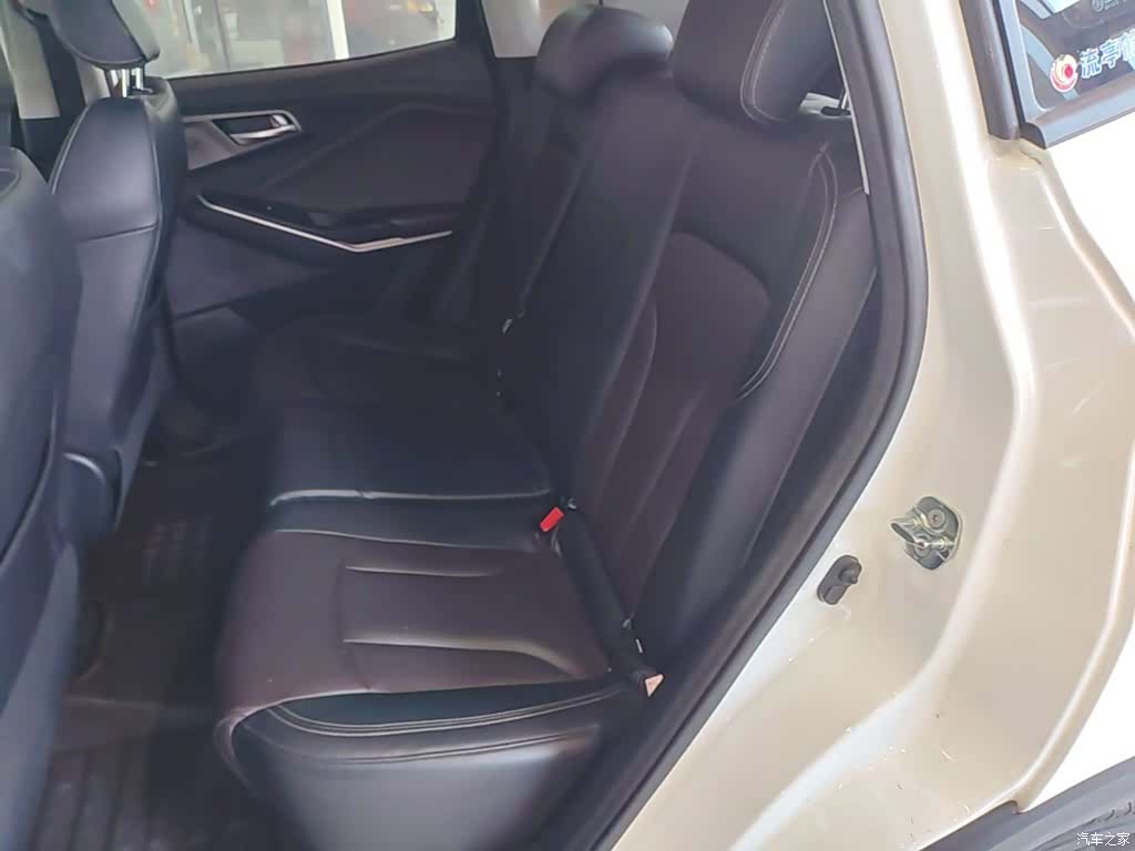 Changan CS15, 2020 17