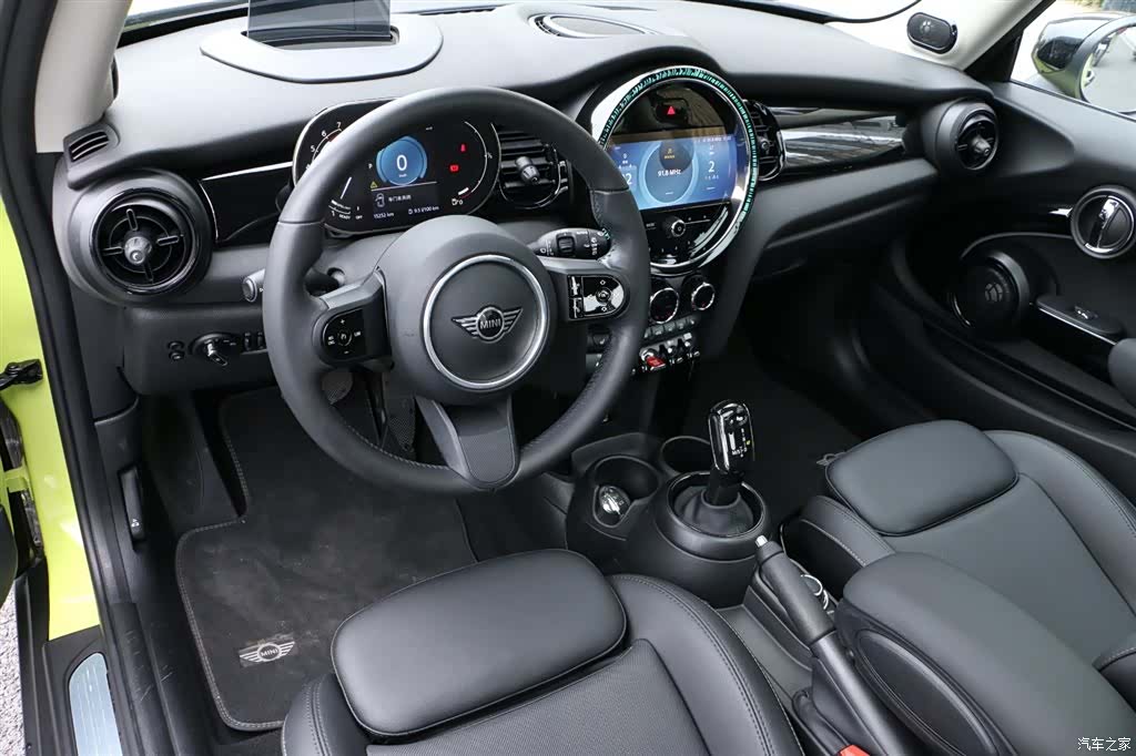 Mini Cooper, 2023 8