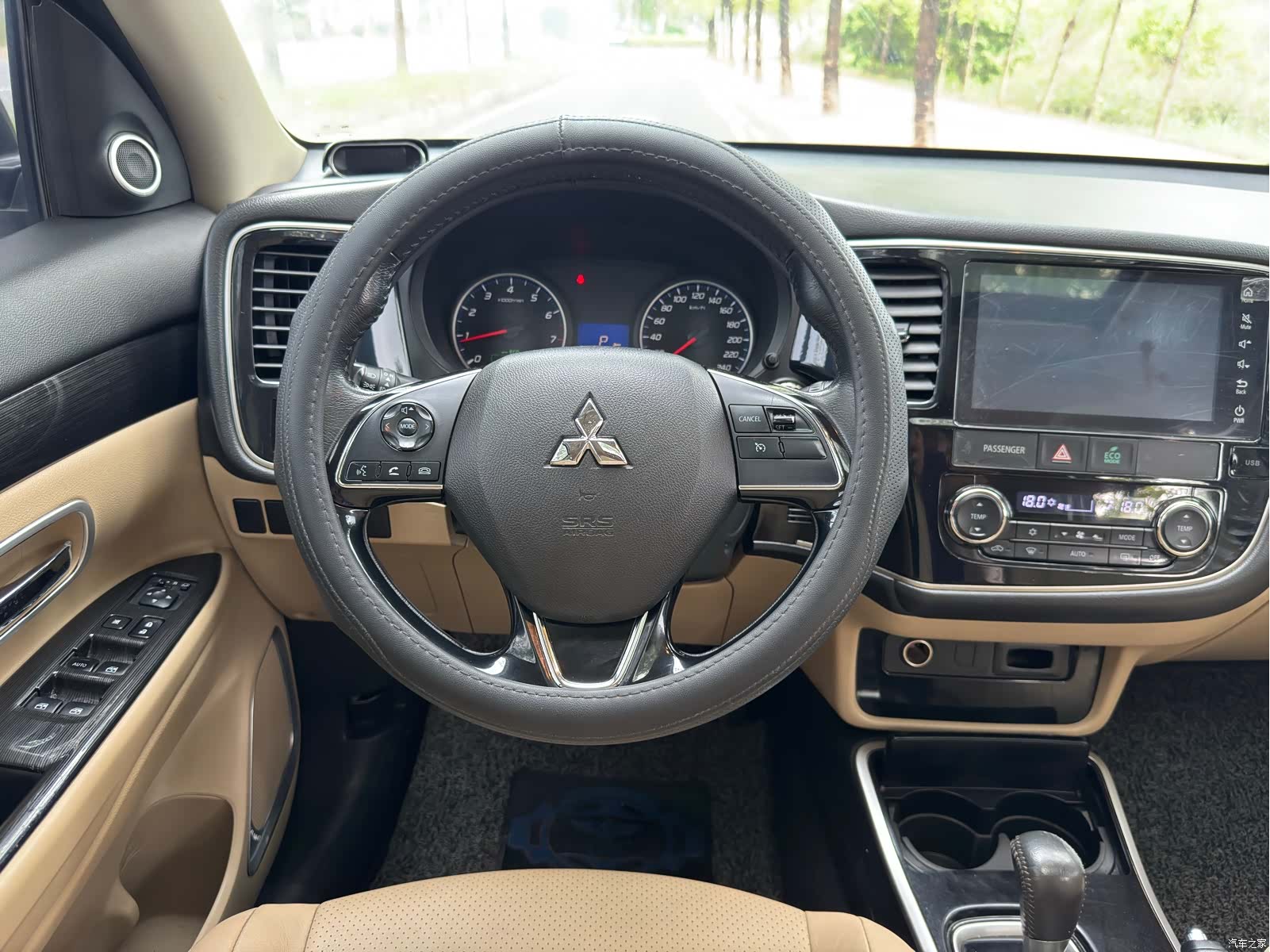 Mitsubishi Outlander, 2017 11