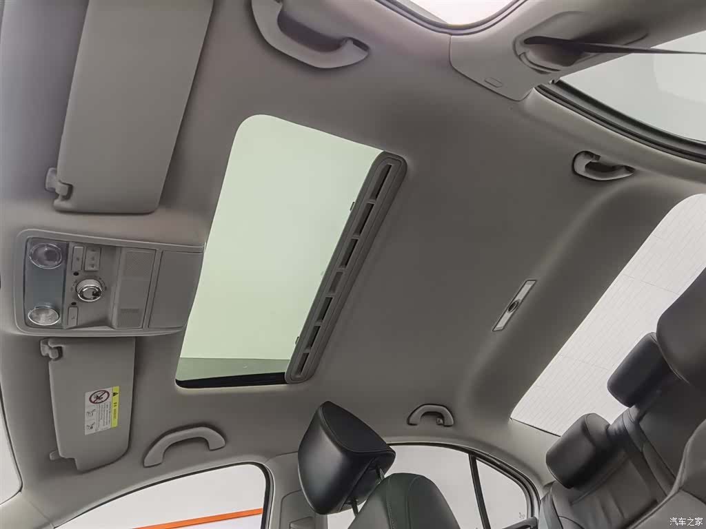 Volkswagen Sagitar, 2018 14