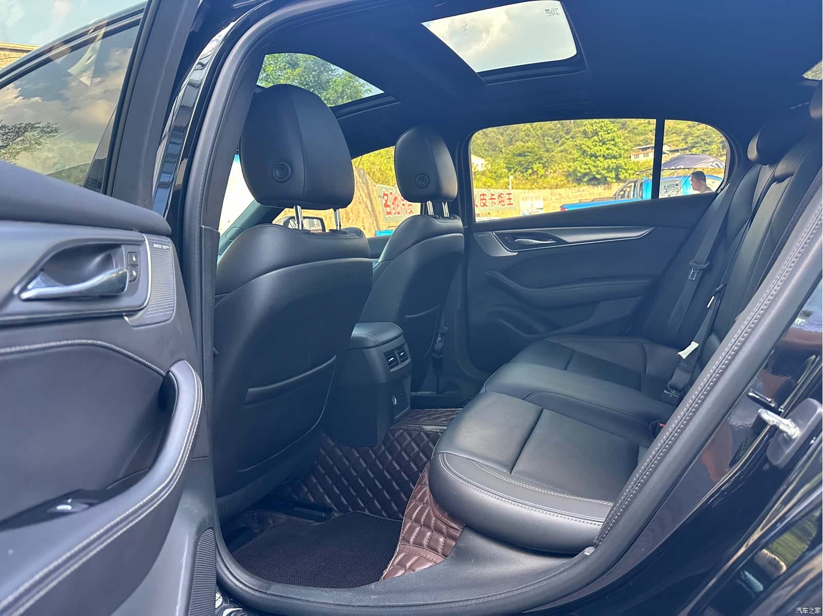 Cadillac CT5, 2023 18
