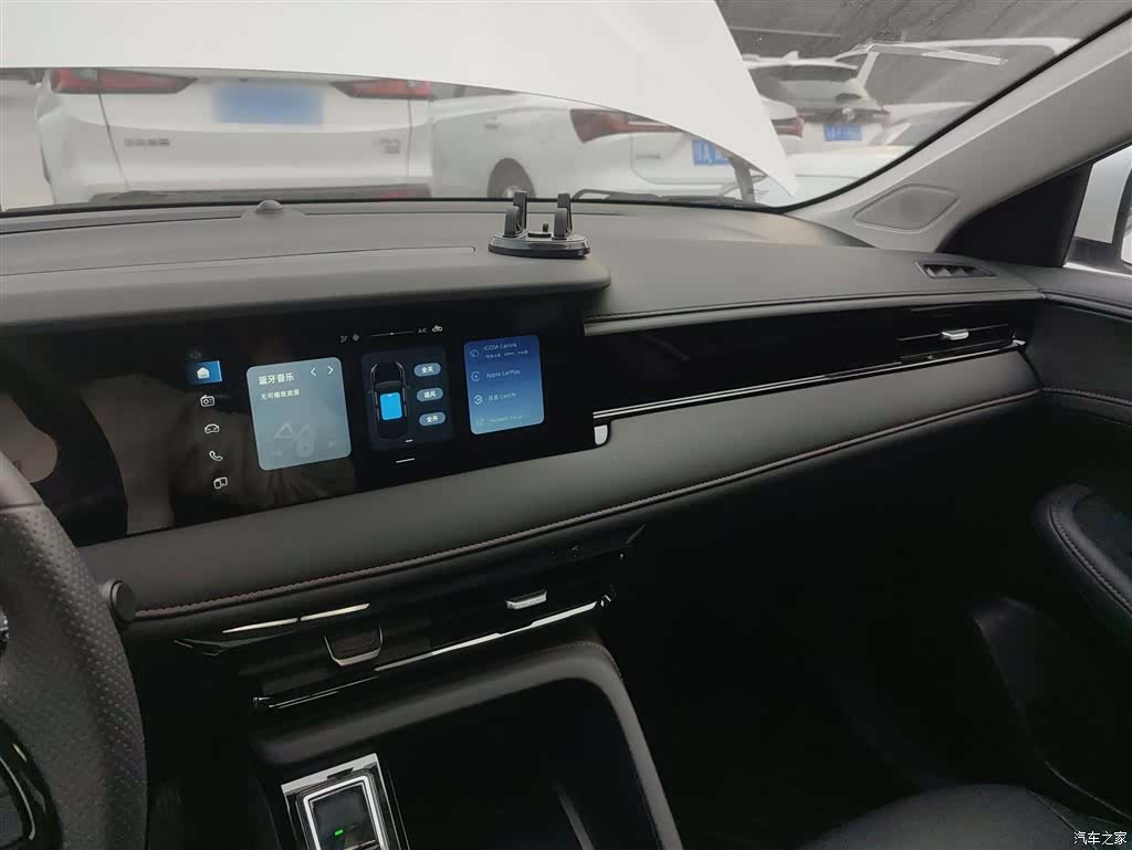 Roewe i5, 2026 10