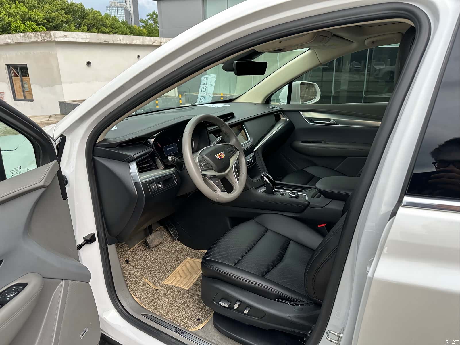 Cadillac XT5, 2023 4