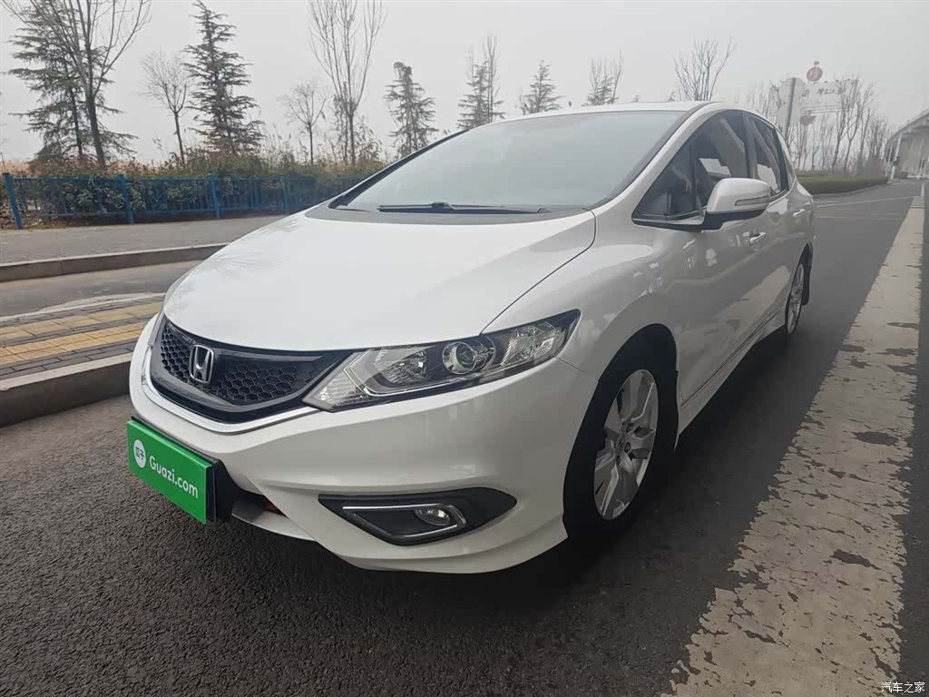 Honda Jade, 2016 1