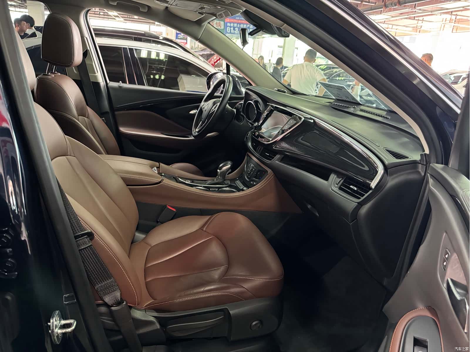 Buick Envision Plus, 2020 13