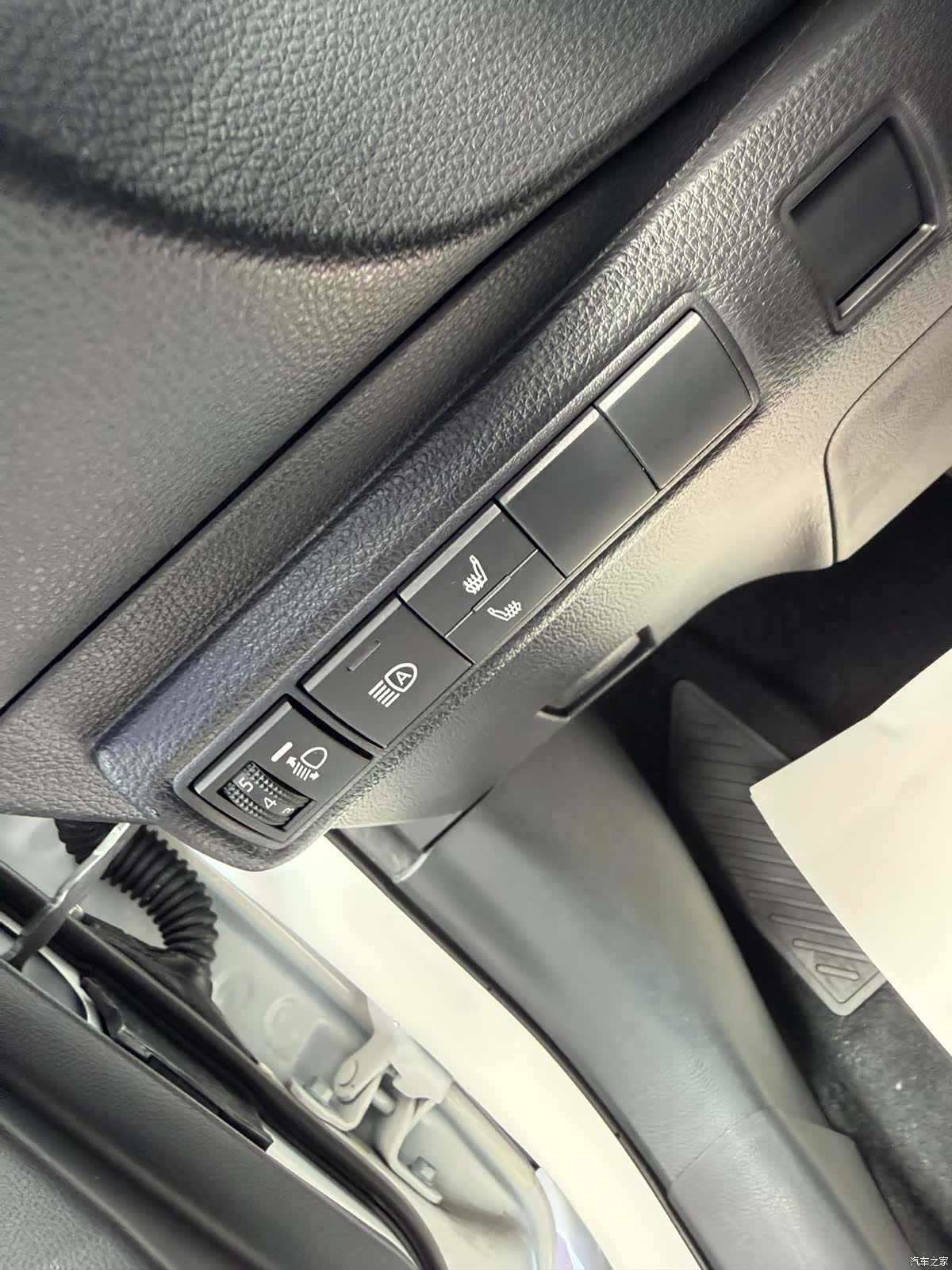 Toyota Corolla, 2022 12