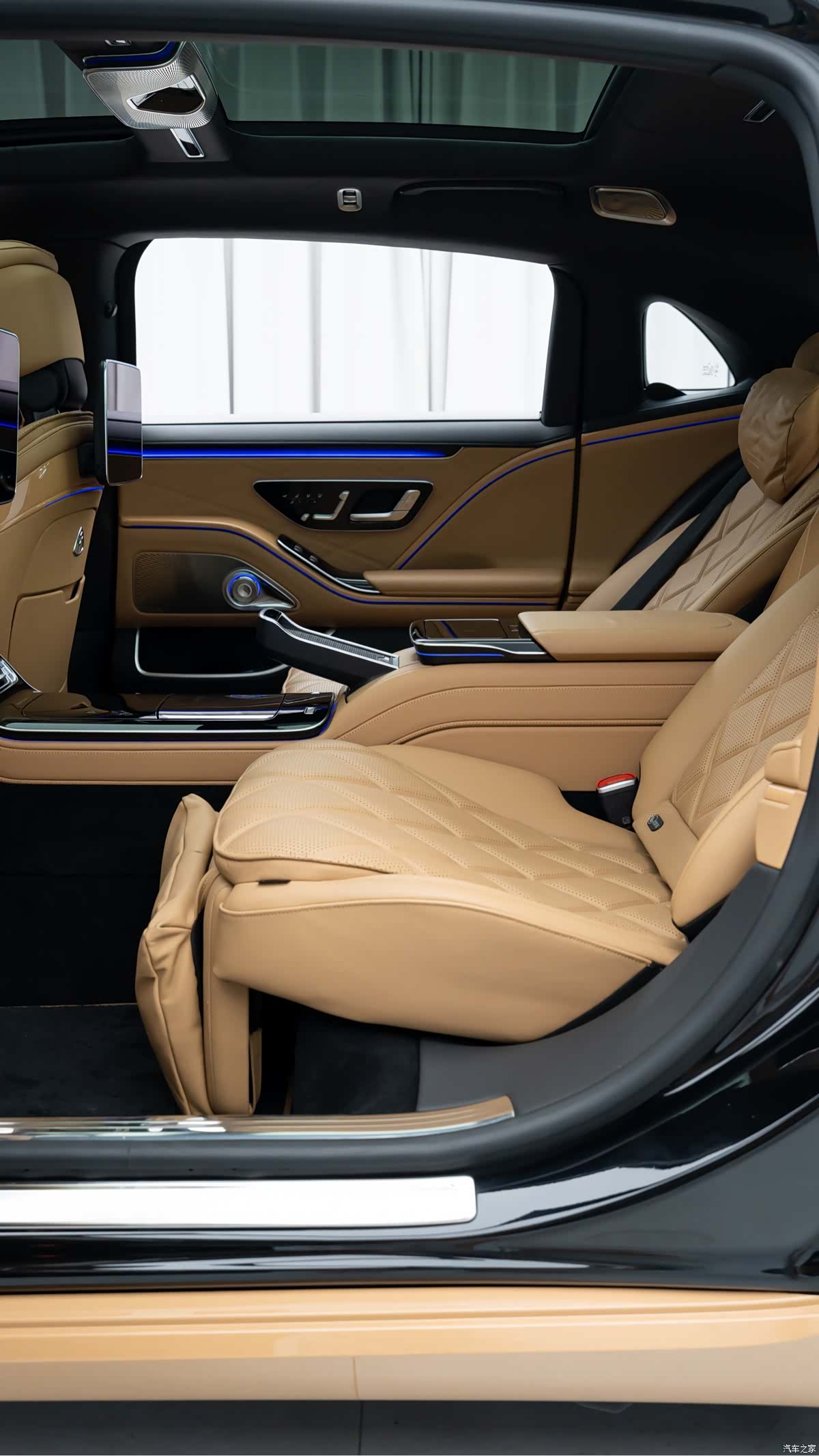 Maybach S-Class, 2023 22