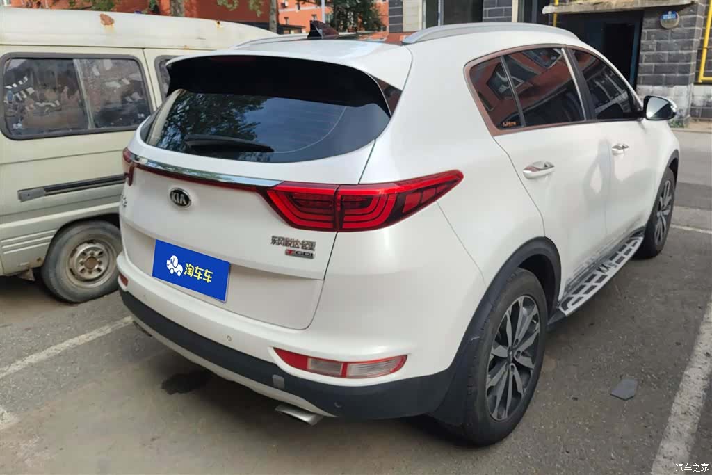 Kia KX5, 2017 3