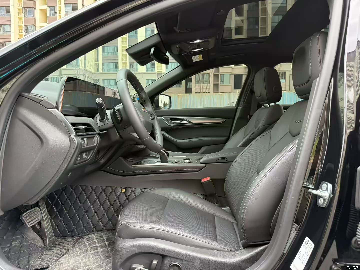 Cadillac CT5, 2025 4