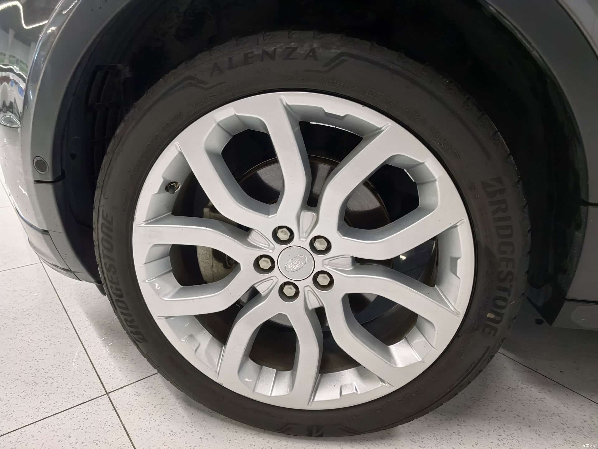 Land Rover Range Rover, 2018 15