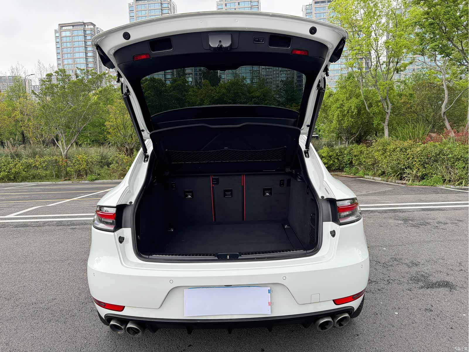 Porsche Macan, 2020 21