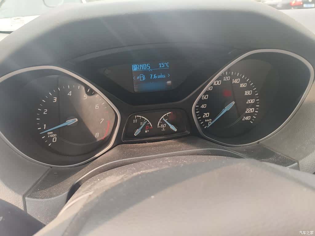 Ford Focus, 2014 4