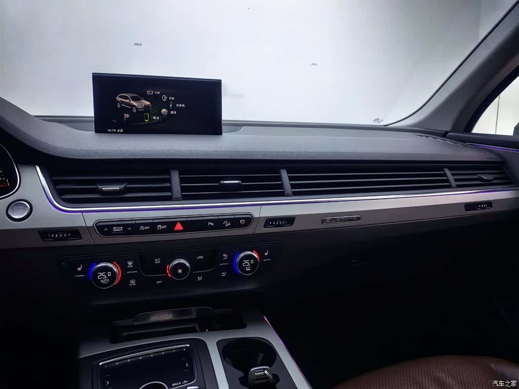 Audi Q7, 2018 15