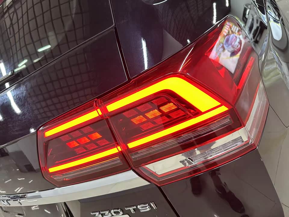 Volkswagen Tourang Volkswagen Tourang