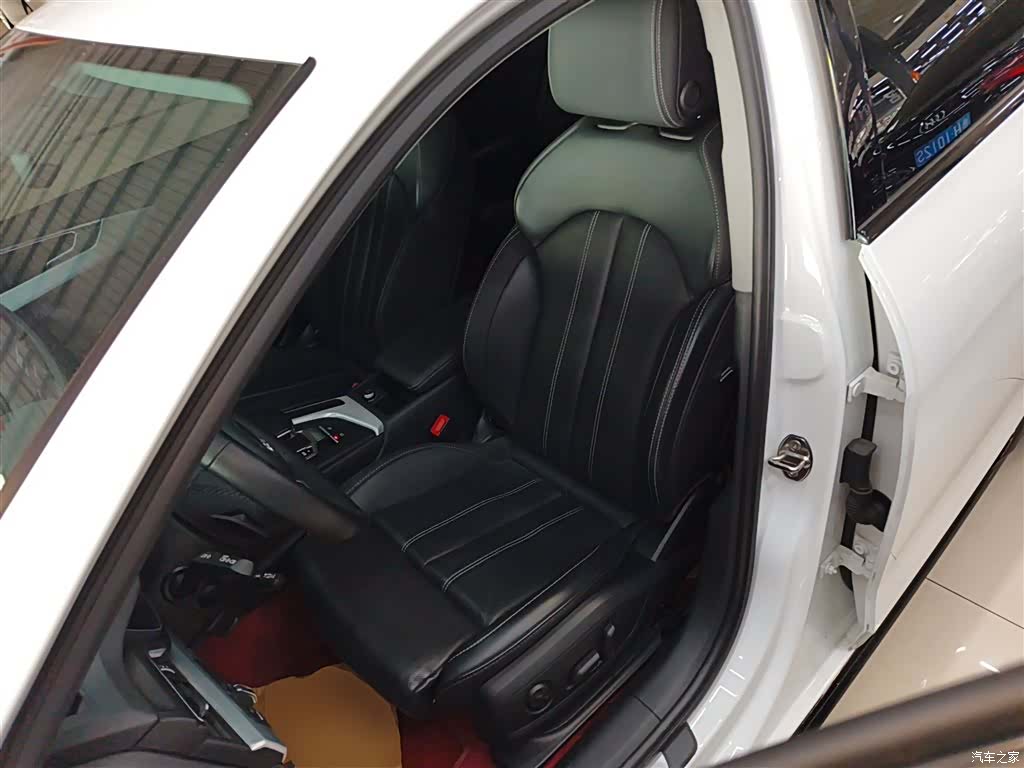 Audi A4L, 2023 15